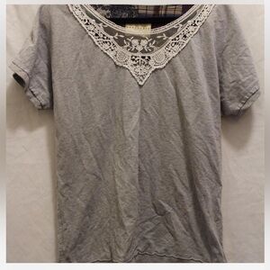 Super cute 2000s grey dress with mesh/crochet detailing.